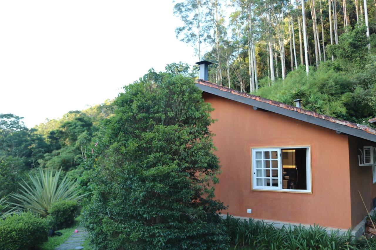 Auberge Suisse Pousada 노바프리부르구 외부 사진