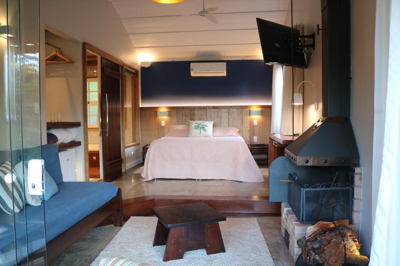 Auberge Suisse Pousada 노바프리부르구 외부 사진