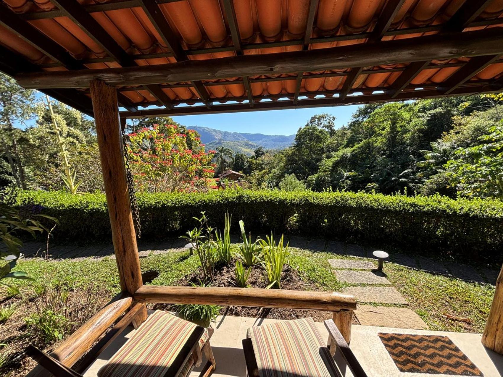 Auberge Suisse Pousada 노바프리부르구 외부 사진