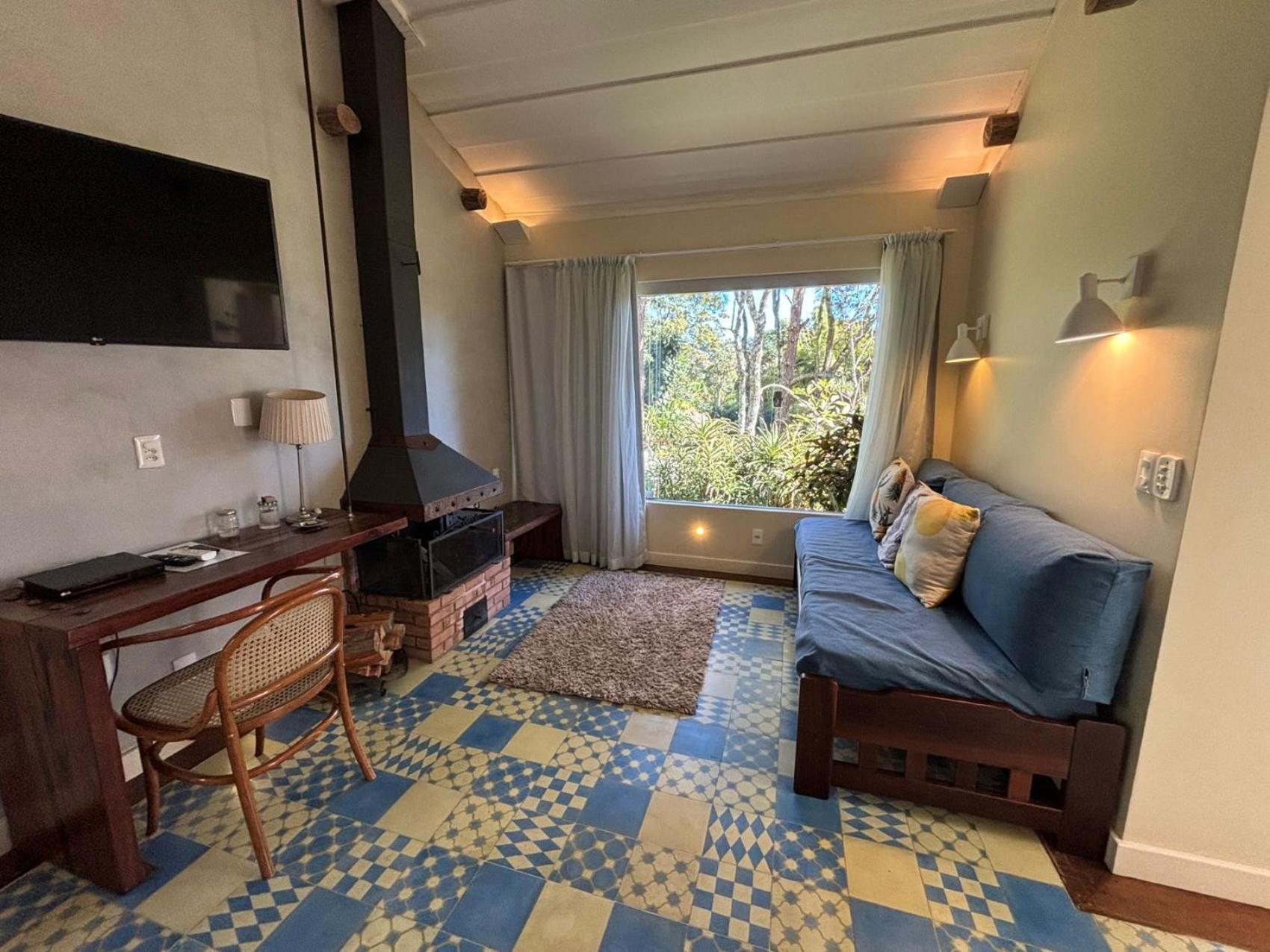 Auberge Suisse Pousada 노바프리부르구 외부 사진