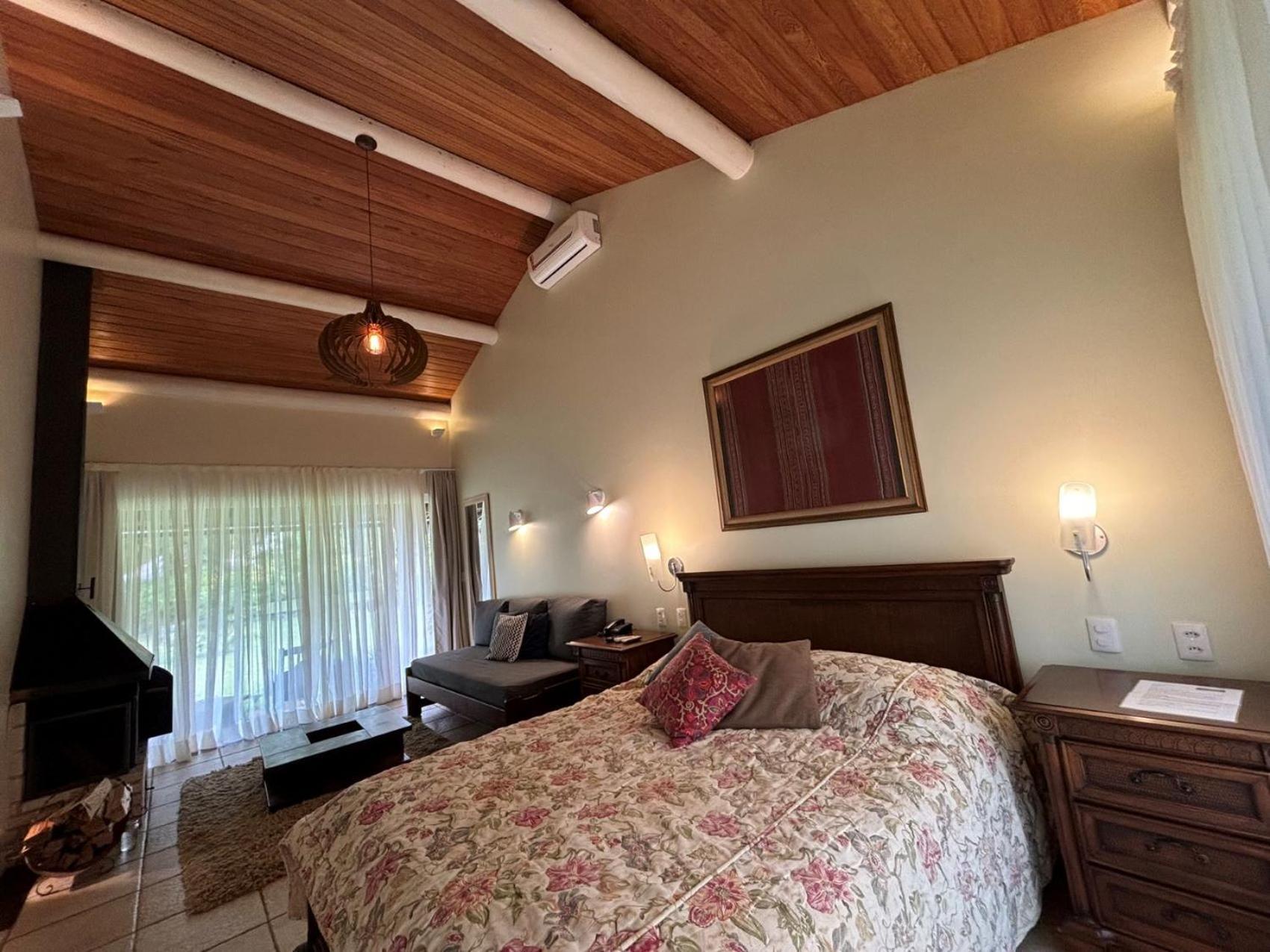 Auberge Suisse Pousada 노바프리부르구 외부 사진