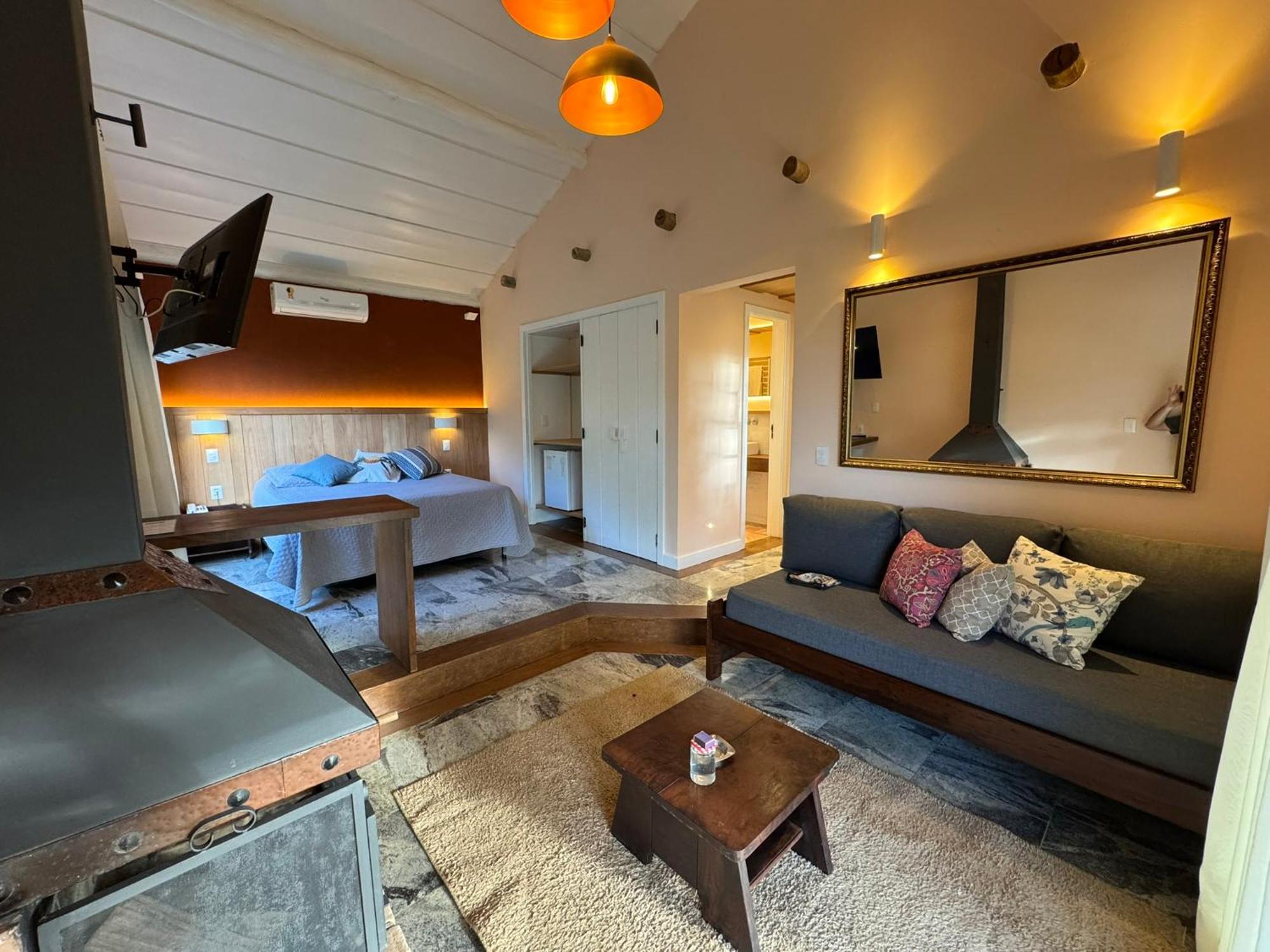 Auberge Suisse Pousada 노바프리부르구 외부 사진